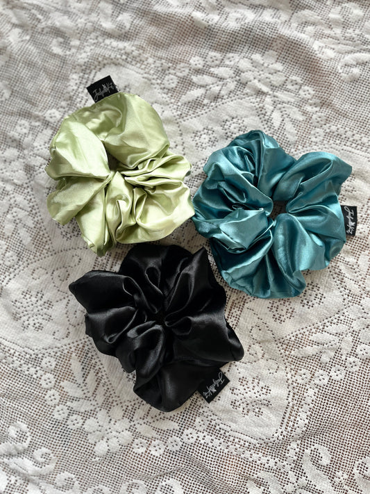 Scrunchies - Von's Good Girl - 3 pack